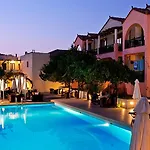 Lägenhetshotell Rigas Skopelos stad