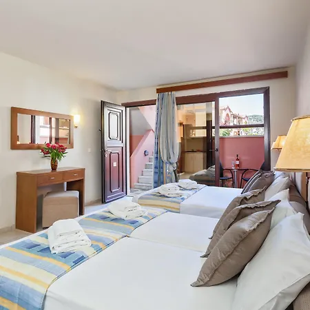 מלון דירות Rigas