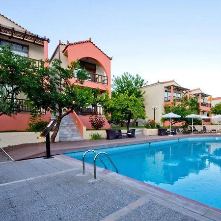 Rigas מלון דירות 3*