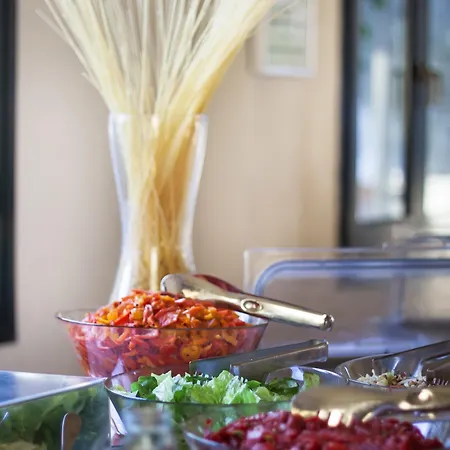 Rigas Apart-hotel Skopelos Town