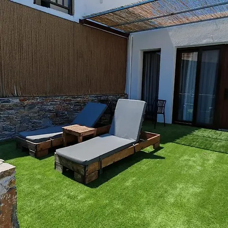 Rigas By Ghh Skopelos stad