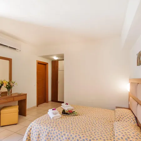 Rigas Lejlighedshotel Skopelos