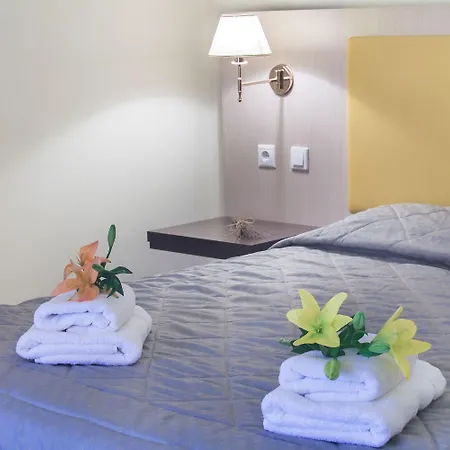 Rigas מלון דירות סקופלוס טאון