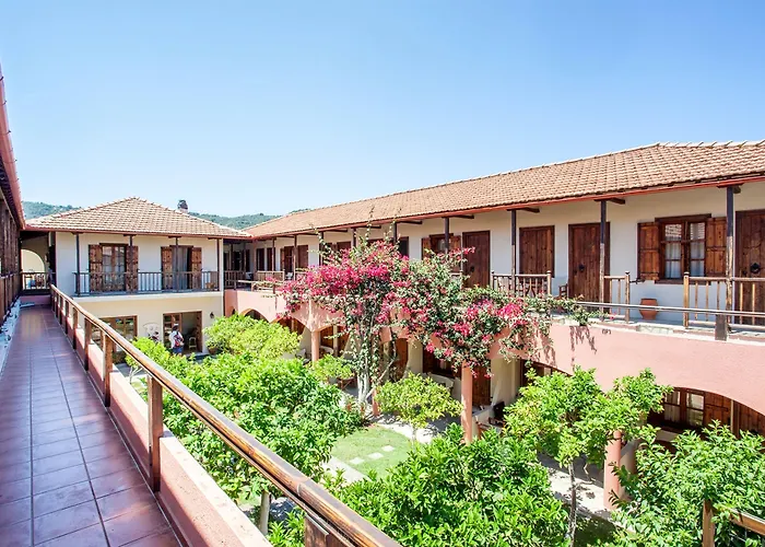 Rigas Lägenhetshotell Skopelos stad